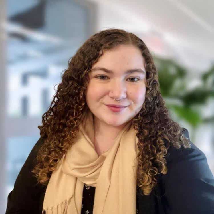 Ariella Neckritz headshot